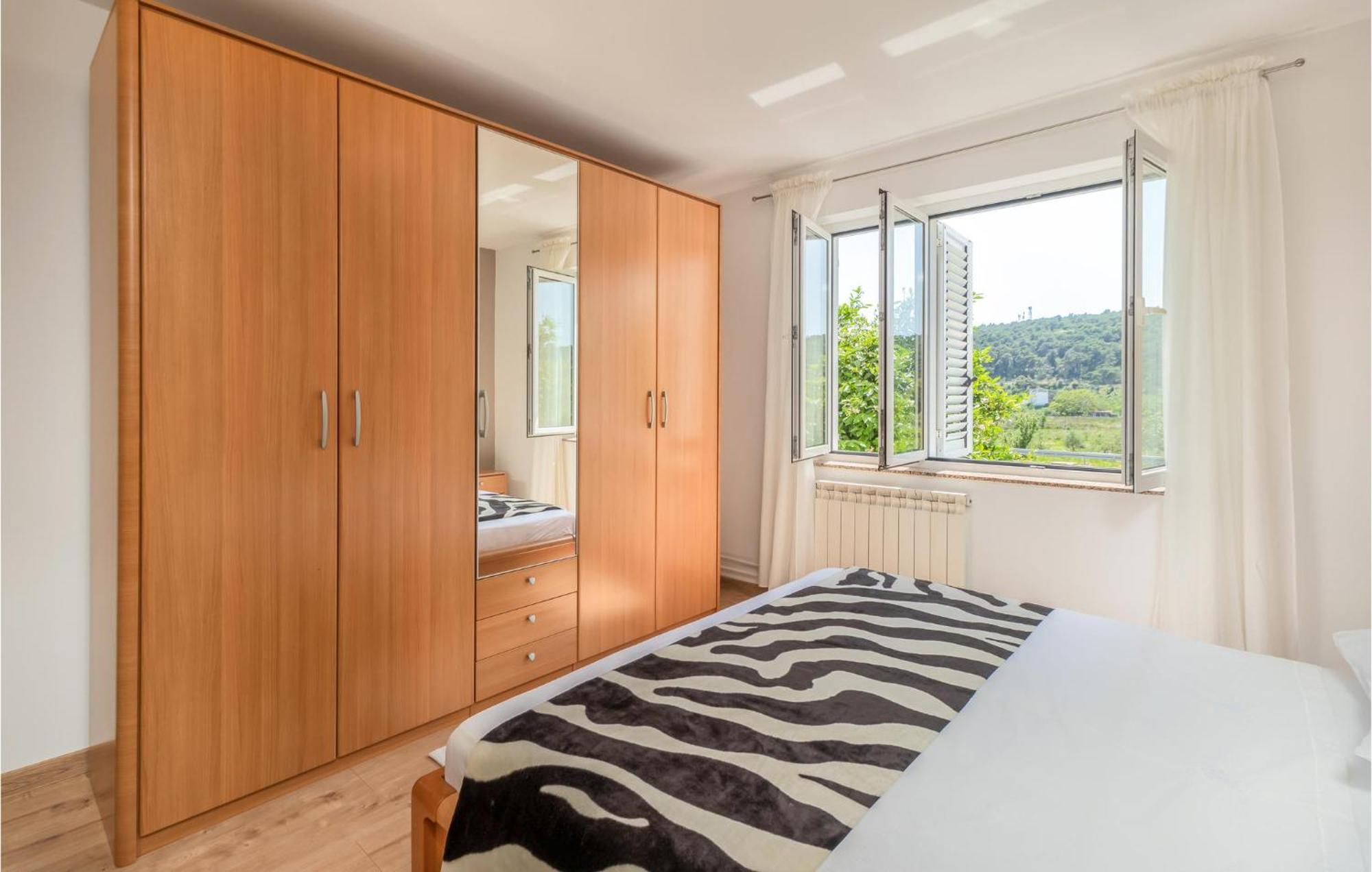 1 Bedroom Awesome Apartment In Kampor Exterior photo